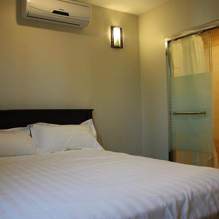 Se Two Hotel Баттерворт Экстерьер фото